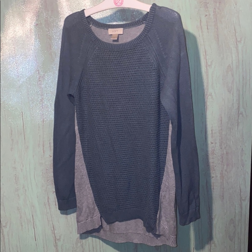 Loft two tone sweater size med